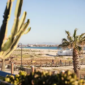 https://beachfront-tarifa.es-andalucia.com